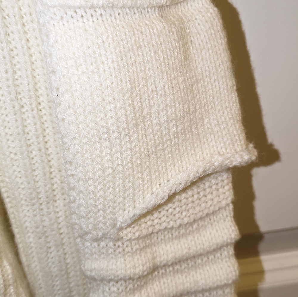 Hooded Jacket - Picture 5 of 6